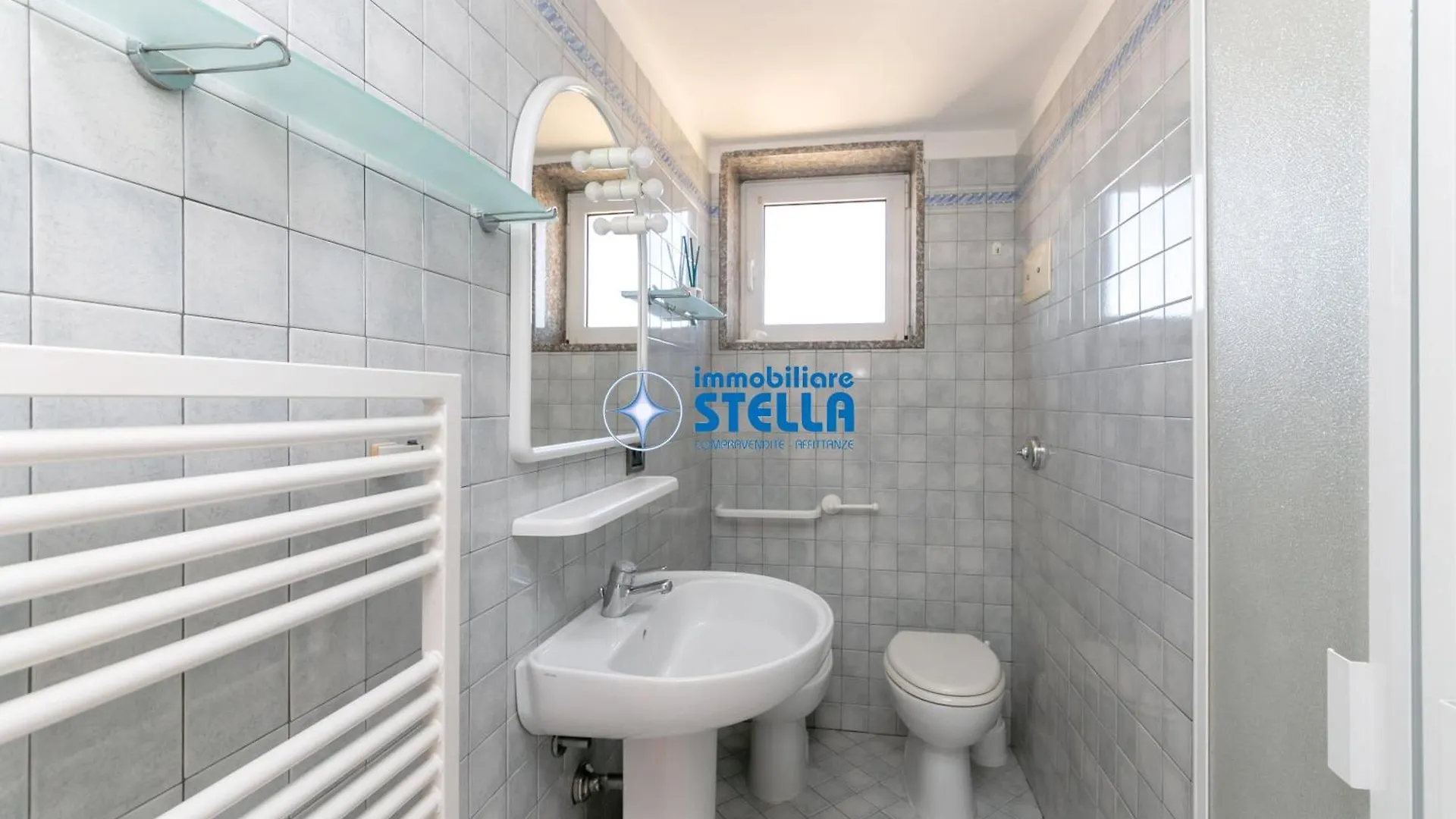شقة Condominio London ليدو دي يسولو