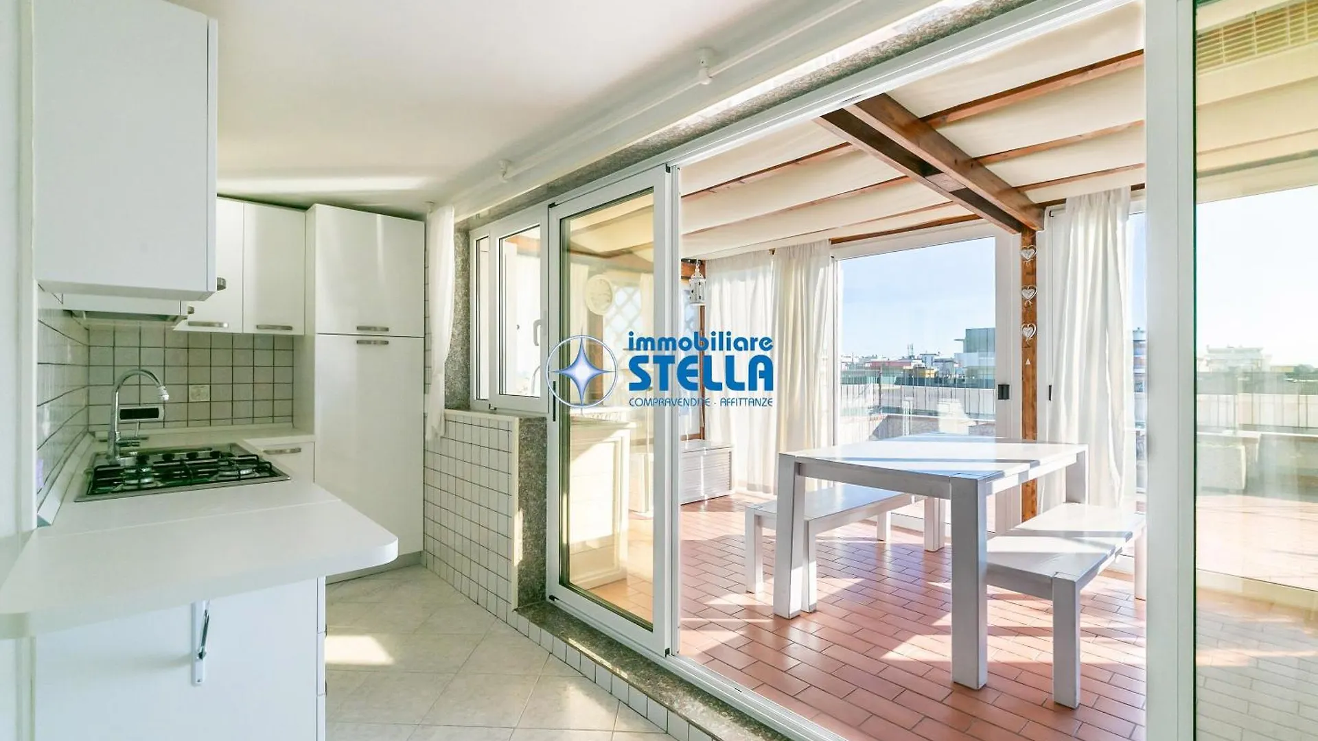 شقة Condominio London ليدو دي يسولو